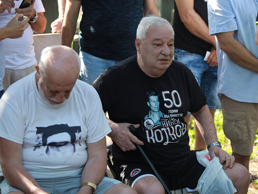 <p>Панихида по повод 50 години от смъртта на две икони на българския футбол - Георги Аспарухов и Никола Котков</p>