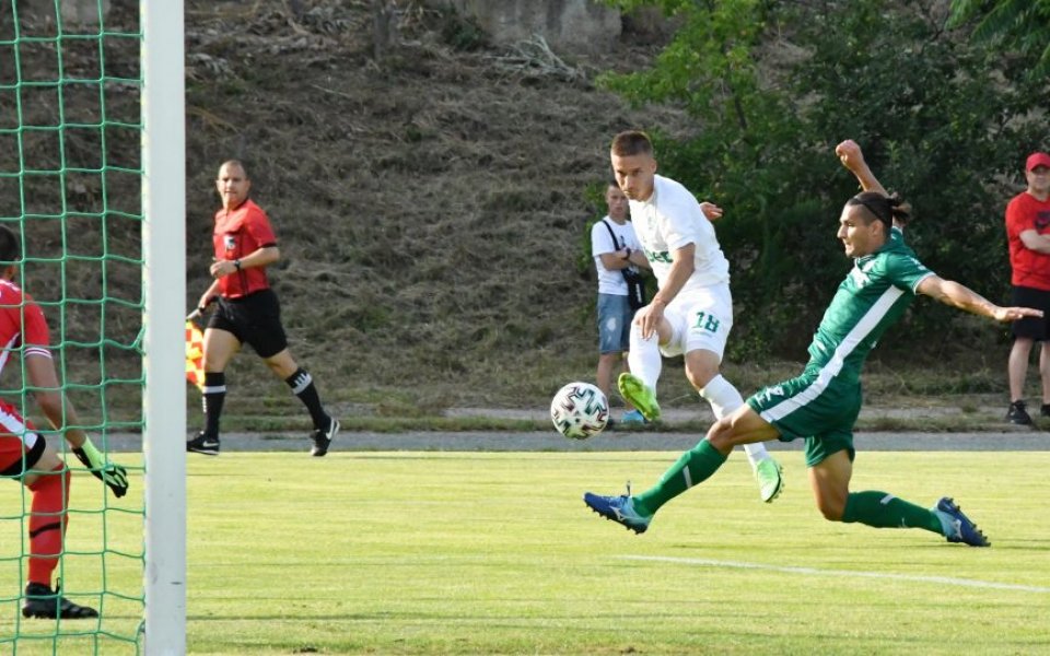 Утре Берое излиза за втората си контрола от лагера в