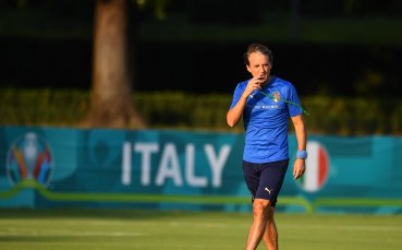 Селекционерът на Италия Роберто Манчини заяви че Англия заслужено е на финал