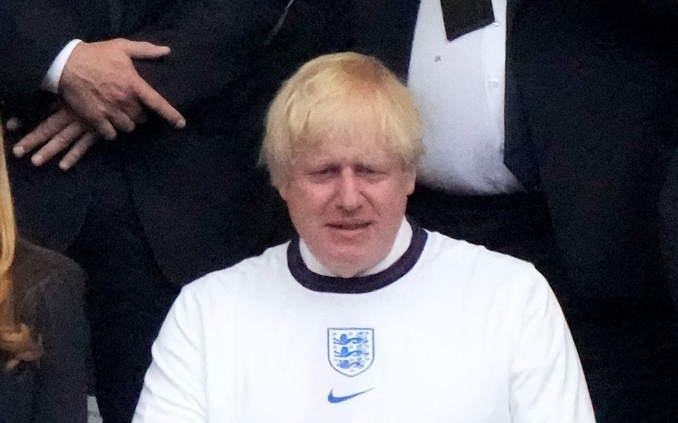 Борис Джонсън осъди остро расистките прояви срещу играчи на Англия