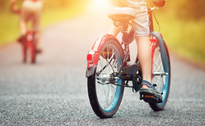 Шофьор блъсна 6-годишно дете с колело във Видинско