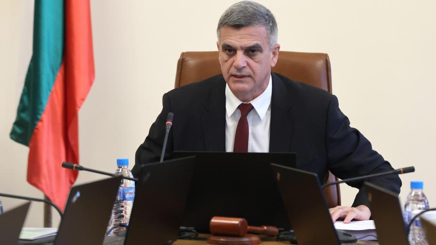 Премиерът Стефан Янев определи идеята служебното правителство да стане редовно като „екзотична”