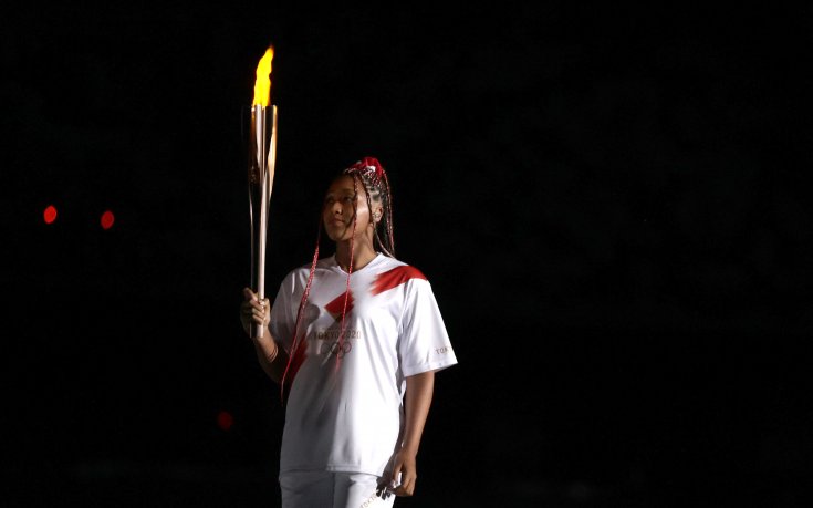 Осака се замеси в скандал още на старта на Олимпиадата