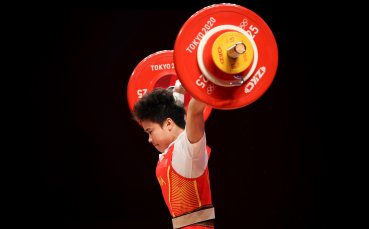 Китайката Чжъхуей Хоу спечели олимпийската титла в категория до 49