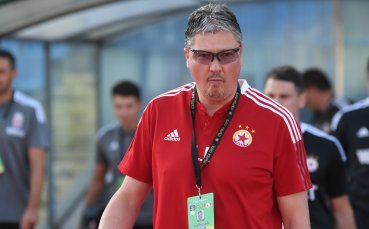 Стойчо Младенов е новият треньор на ЦСКА научи