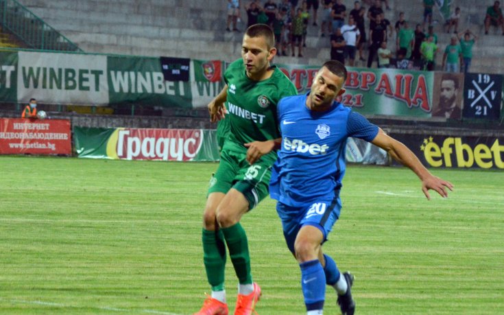 Арда тренира на базата в Бояна до заминаването си за Израел