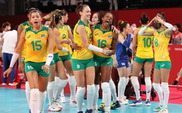 Националните отбори на Бразилия и САЩ в женския волейбол ще
