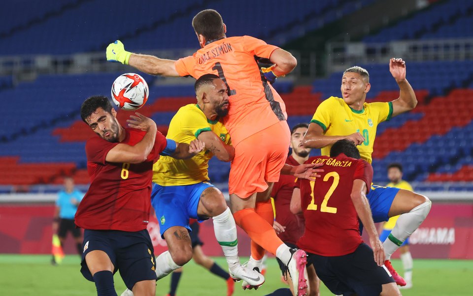 Бразилия и Испания се изправят във финална битка на Олимпийските