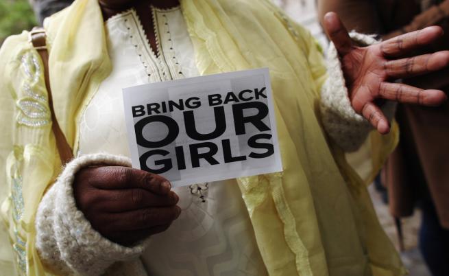 Ученичка, отвлечена преди 7 години от Боко харам, се върна при родителите си