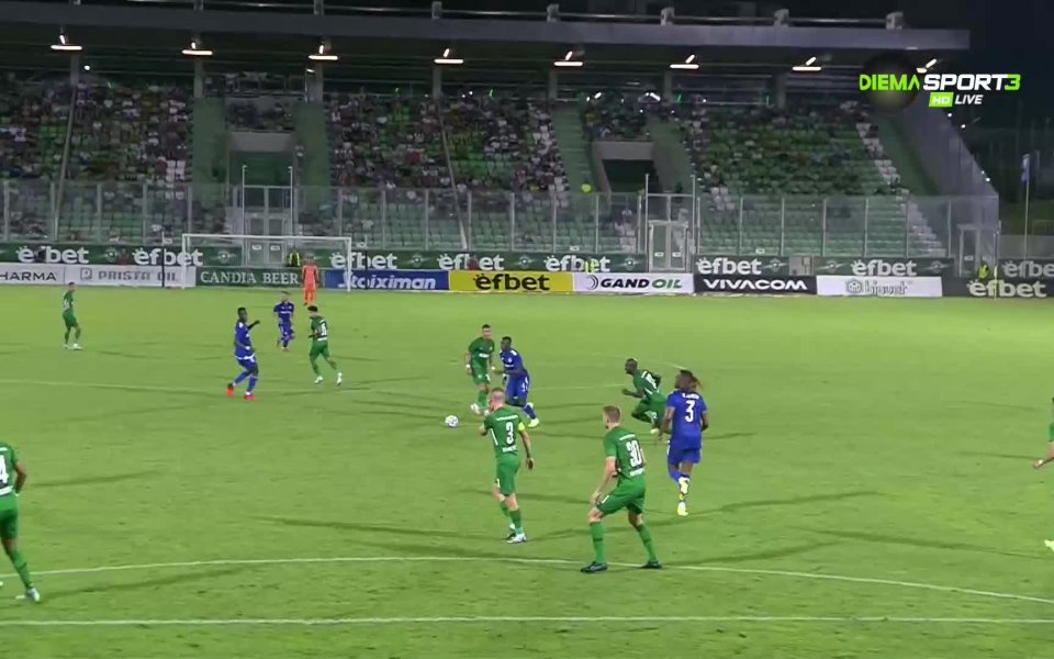 Ян М'Вила откри резултата за Олимпиакос срещу Лудогорец в Разград.