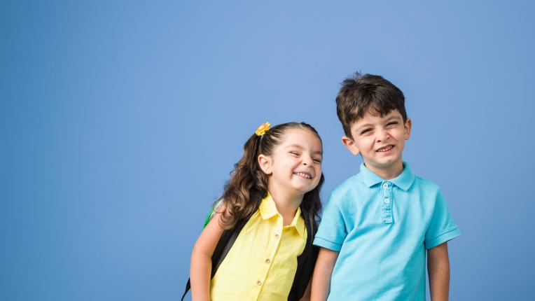  6 доказателства, че мъжете, които имат сестри, са по-добри от останалите 