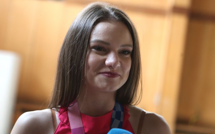 Златно момиче разкри бъдещето си