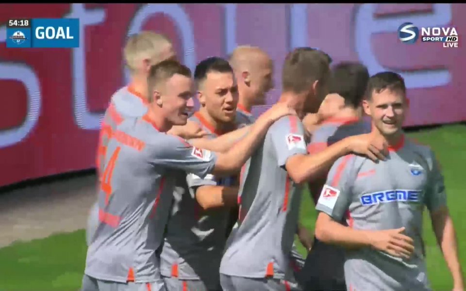 Вижте най-интересните моменти от двубоя между Вердер Бремен и Падерборн,