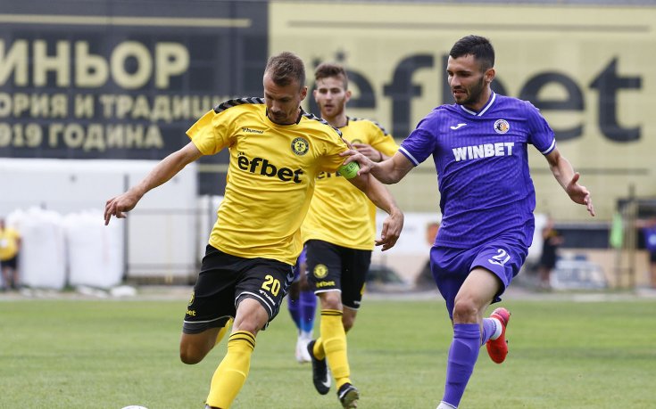 Монтана измъкна героична точка от Миньор в Перник