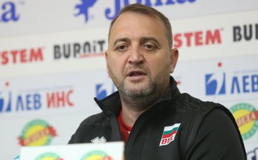 Националният селекционер на женския национален отбор по волейбол Иван Петков