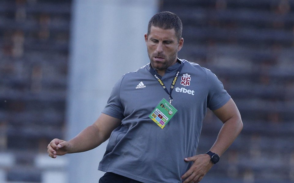 Треньорът на ЦСКА 1948 Мирослав Миндев обяви, че подава оставката