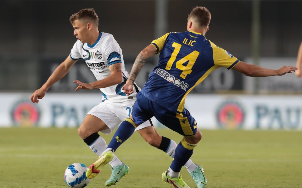 Отборите на Верона и Интер играят при