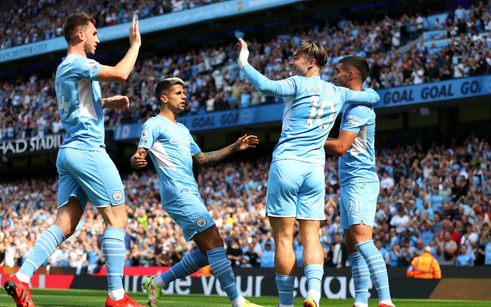 Отборите на Манчестър Сити и Челси играят при