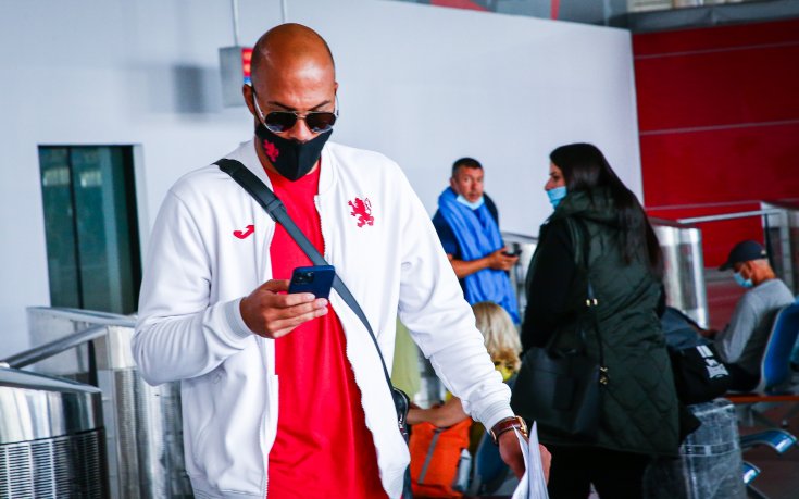 БФС се обърна към УЕФА и ФИФА за Ники Михайлов