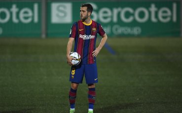 Миралем Пянич преминава като преотстъпен от Барселона в Бешикташ до