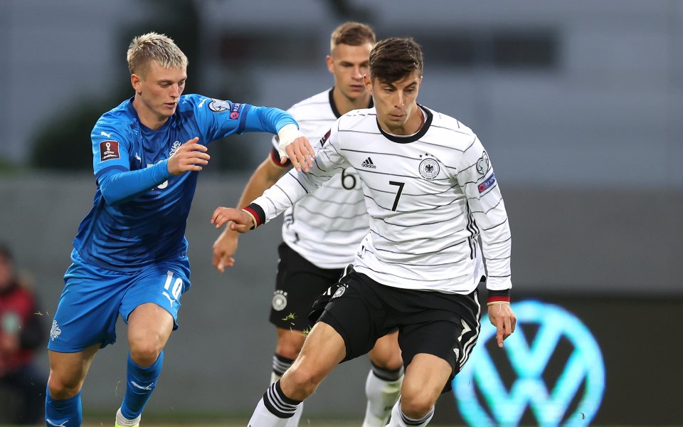 Германия победи убедително с 4:0 в гостуването на Исландия. Тимът