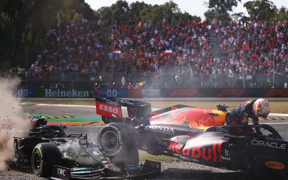 Отборът на "МакЛарън" постигна двойна победа в Гран при на