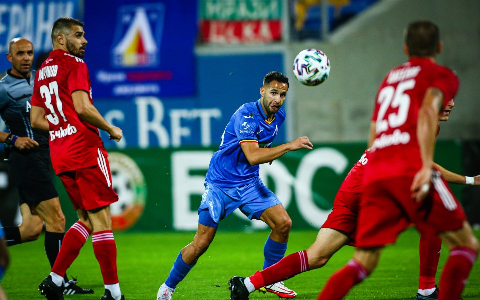 Левски и ЦСКА 1948 завършиха при равенство 0:0 в мач