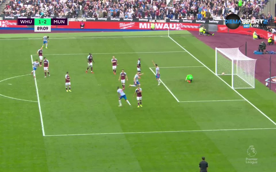 Когато вече всички очакваха срещата да завърши наравно, на сцената