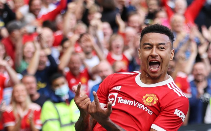 Ман Юнайтед подготви нови договори за четирима