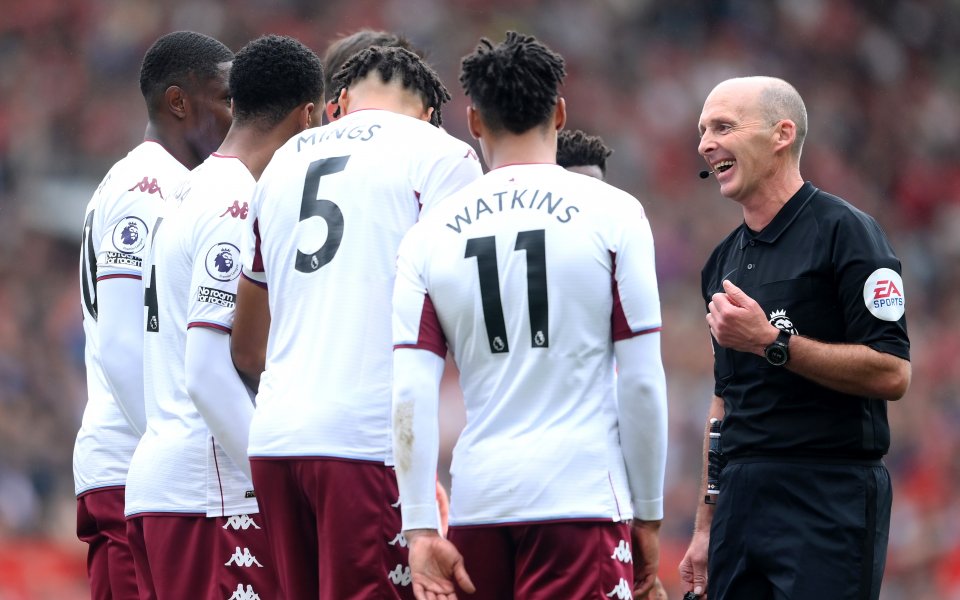 Манчестър Юнайтед - Астън Вила, Висша лига