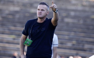 Треньорът на Ботев Пловдив Азрудин Валентич говори след равенството 1 1