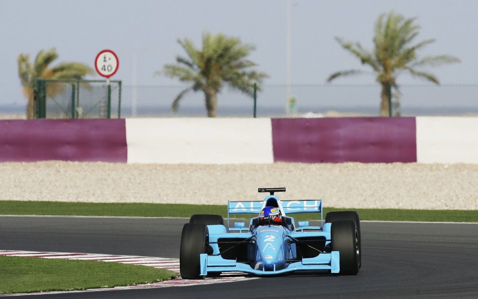 Катар ще приеме първото в историята си състезание от календара