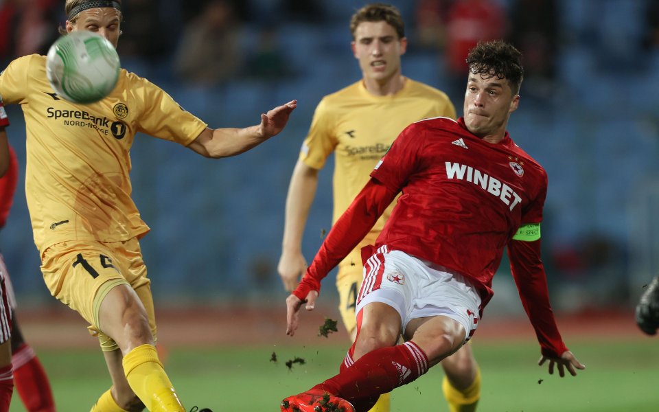 Капитанът на ЦСКА - Юрген Матей е силно желан в