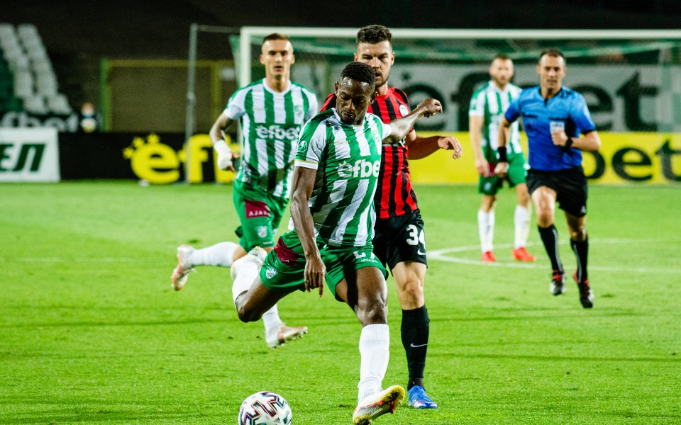 Локомотив Пловдив посреща Берое в мач от втория плейофен кръг