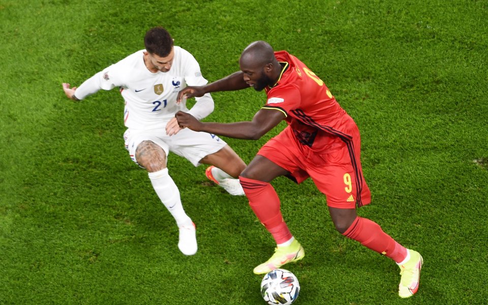 Белгия и Франция играят при резултат 1:0 един срещу друг