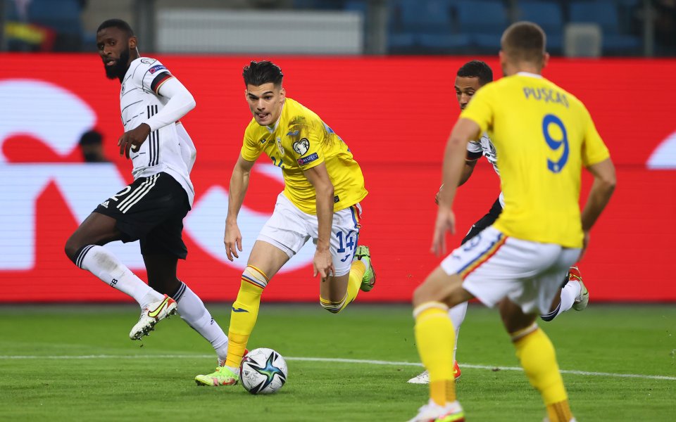 Германия и Румъния играят при 0:1 в мач от квалификационна