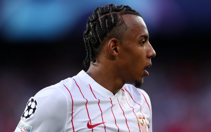 Челси отново поглежда към Кунде за заместник на Рюдигер