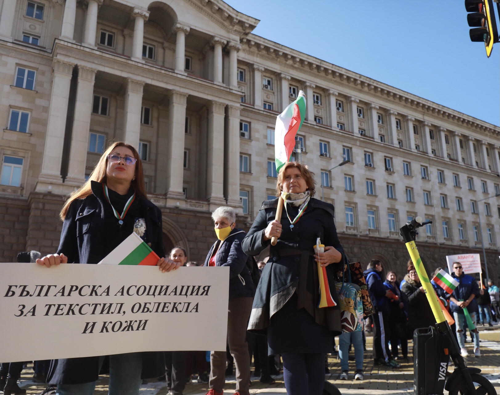 Работодателски организации и синдикати на протест