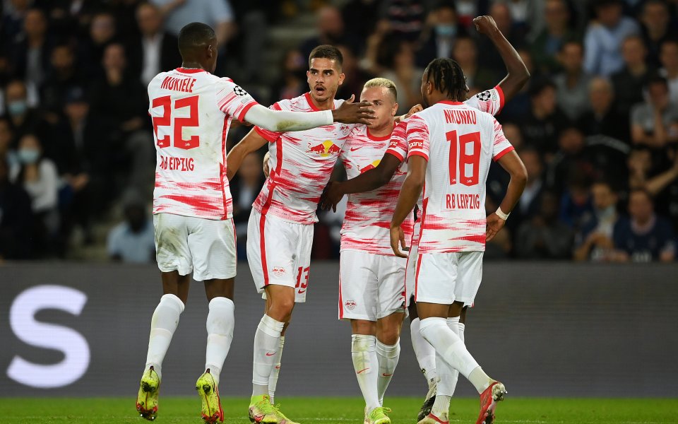 Отборите на Пари Сен Жермен и РБ Лайпциг играят при