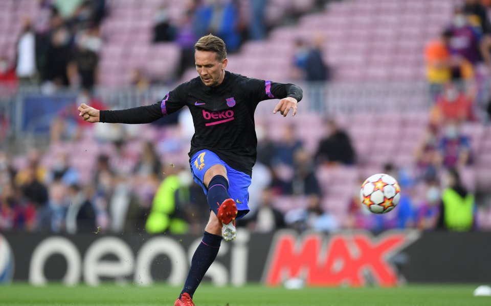 Отборите на Барселона и Динамо Киев играят при резултат 0:0