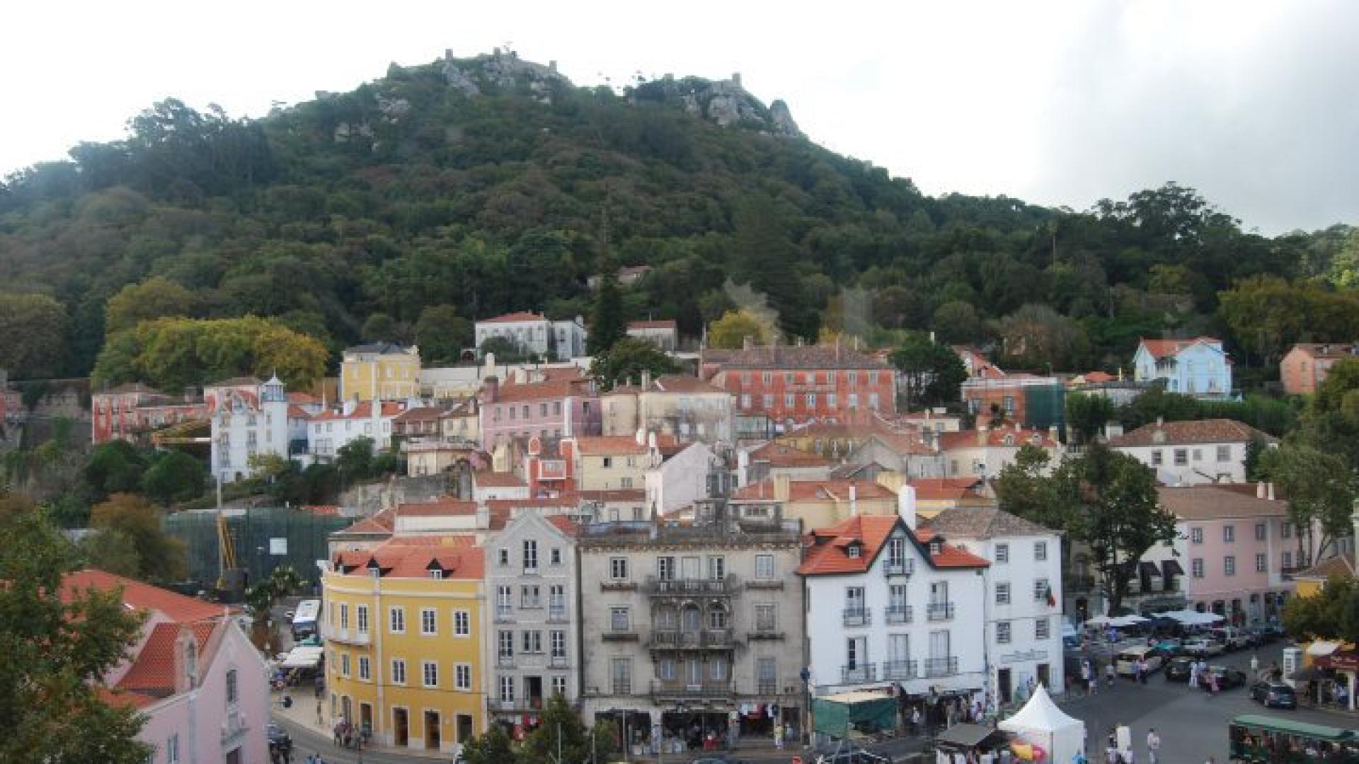 За много португалци недвижимите имоти в големите градове като Лисабон