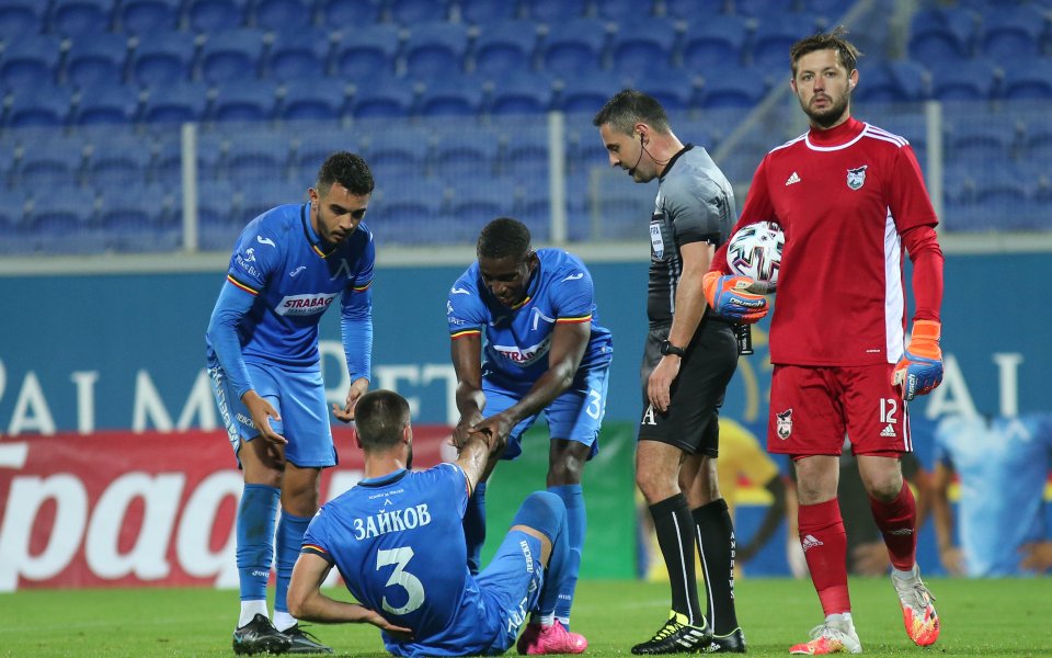 Левски победи Пирин Благоевград с 3:0 за втора поредна победа