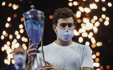 Руснакът Аслан Карацев спечели титлата на турнира по тенис на