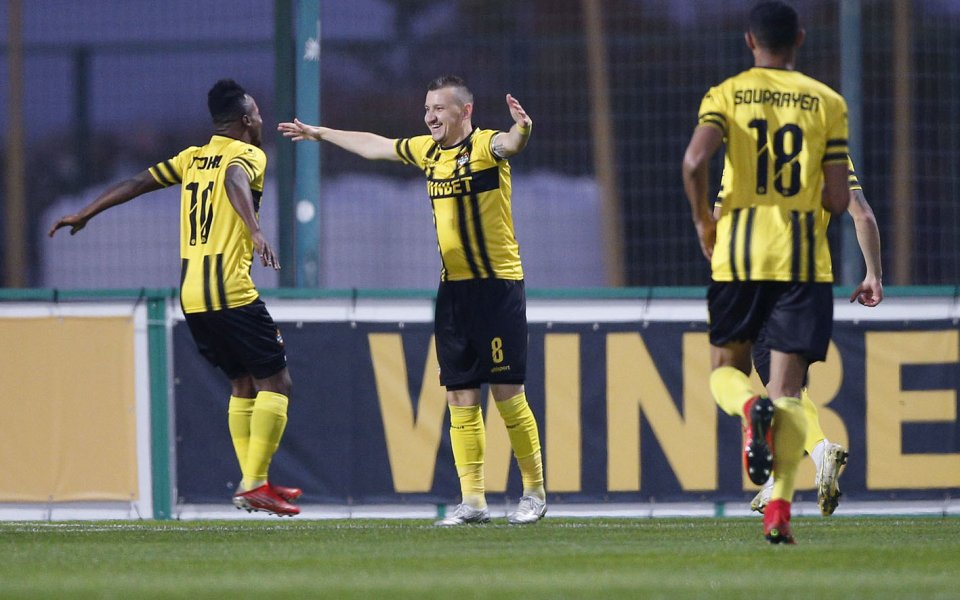 Халфът на Ботев Пловдив Тодор Неделев даде мнението си след