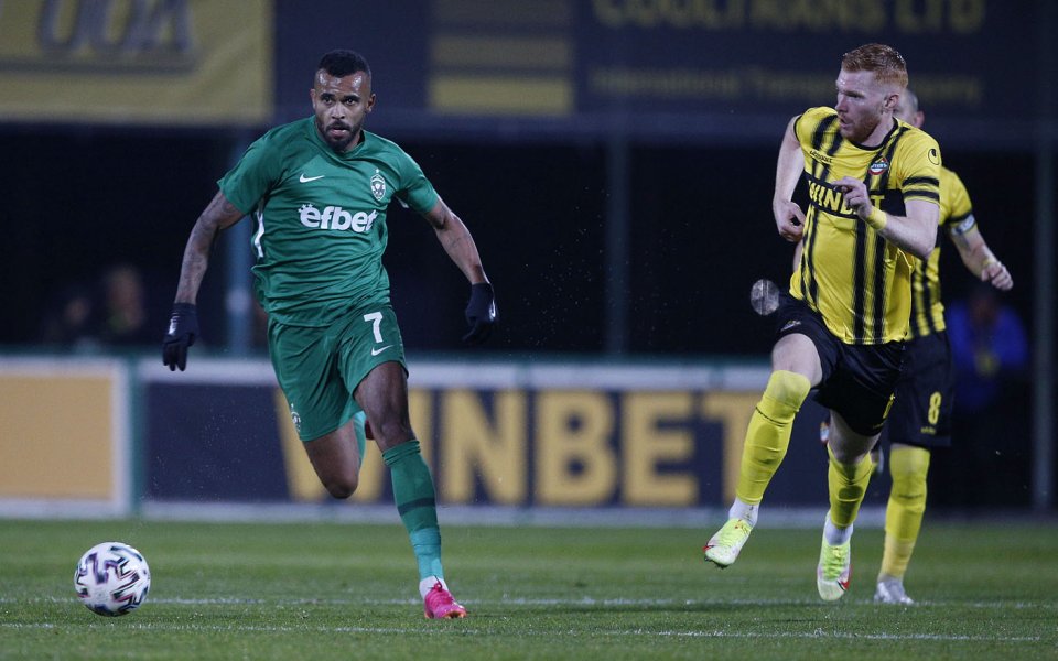 Дефанзивният халф на Лудогорец Алекс Сантана бе избран за Играч