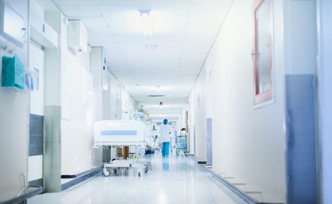 Очаква се спиране на плановия прием в болниците в София