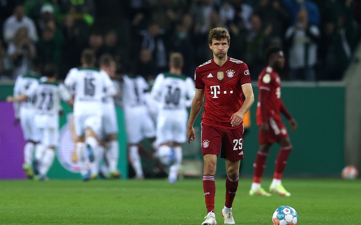Томас Мюлер се извини на феновете на Байерн за срама срещу Гладбах