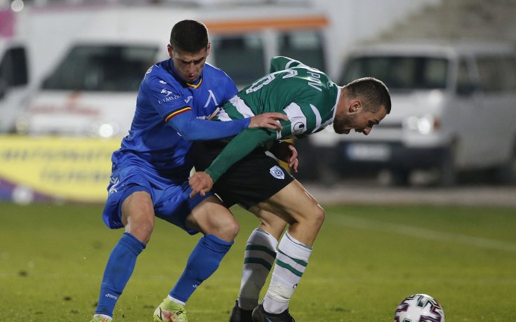 Левски извади 10 бона за чартър