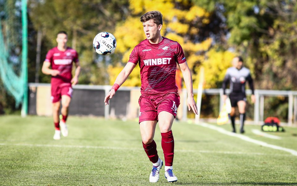 Днес се изиграха пет двубоя от програмата на Втора лига.