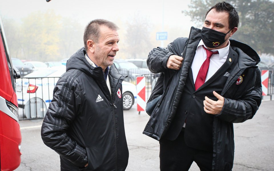 Наставникът на ЦСКА - Стойчо Младенов, говори пред медиите преди